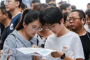 约基奇生涯共117次三双 对阵鹈鹕有10次&同一对手最多